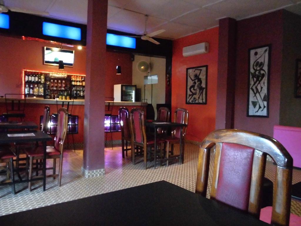 Hotel Kavana Ouagadougou Kültér fotó